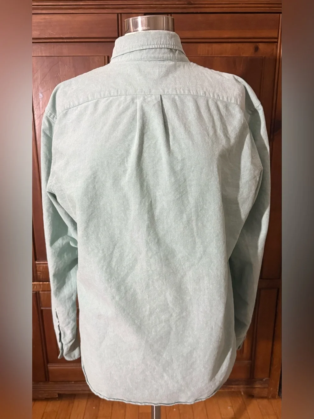 J. Crew Men's Mint Green Button-Down Shirt Siza Large
